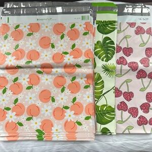 15 Count 14.5" x 19" Polymailers Random Mix